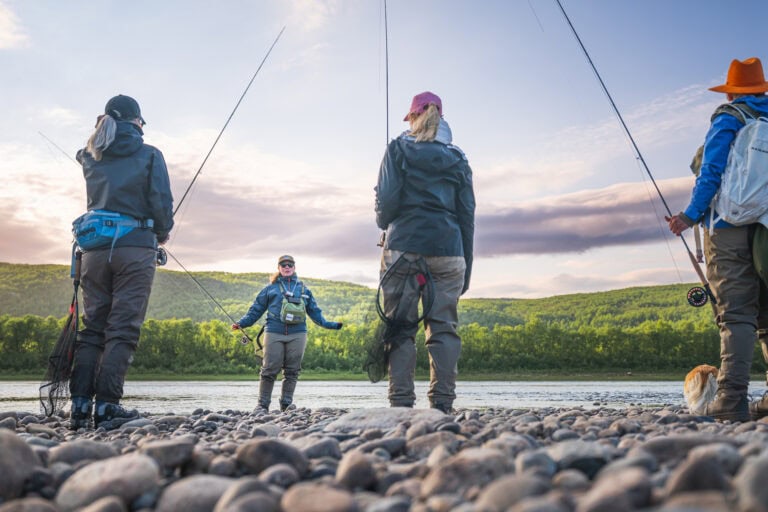 Fly_fishing_Utsjoki_Finnish_Lapland_with_Aurora_Holidays_jonna_wood_photography_2025 (4 of 111)